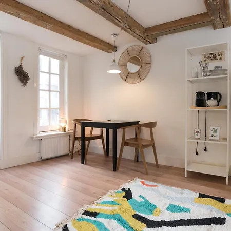 Romance ホームステイ アムステルダム